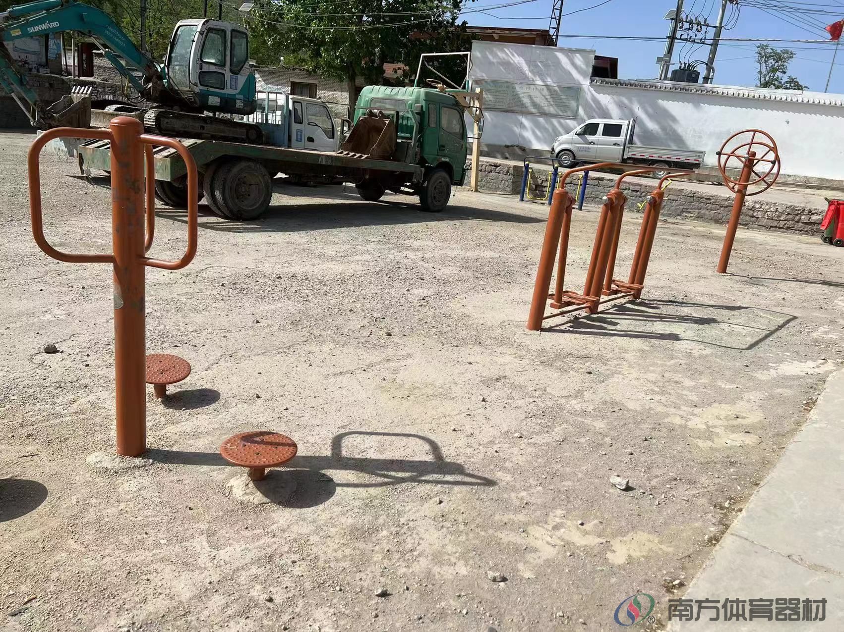 白合村委会广场