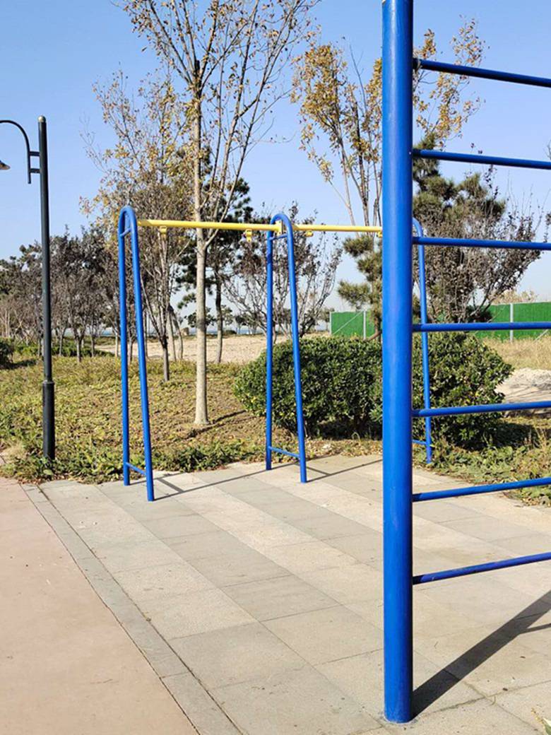 贺州富川公园路径体育器材路径高低杠定制