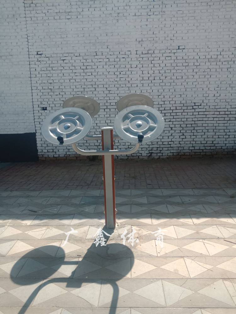 塑木健身路径 小区健身器材 公园运动锻炼设备 漫步机 腰背按摩训练器 休闲区健身路径(图6) 塑木健身路径 小区健身器材 公园运动锻炼设备 漫步机 腰背按摩训练器 休闲区健身路径(图6)