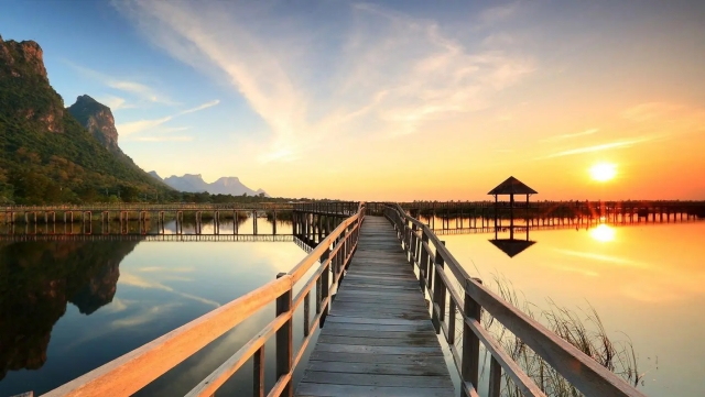 乐鱼体育leyu官网室内大汗淋漓的健身操